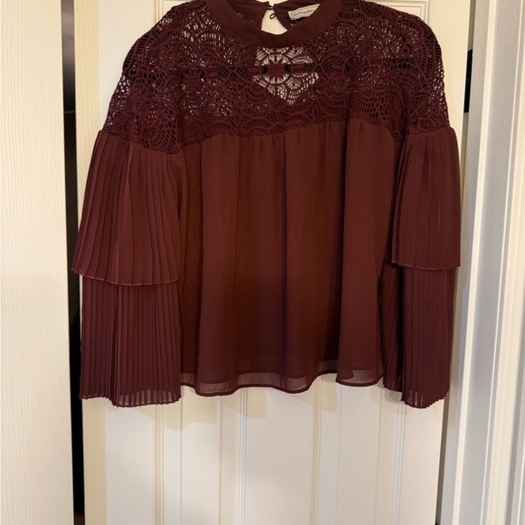 Abercrombie And Fitch Burgundy Blouse Size M - Picture 4 of 8